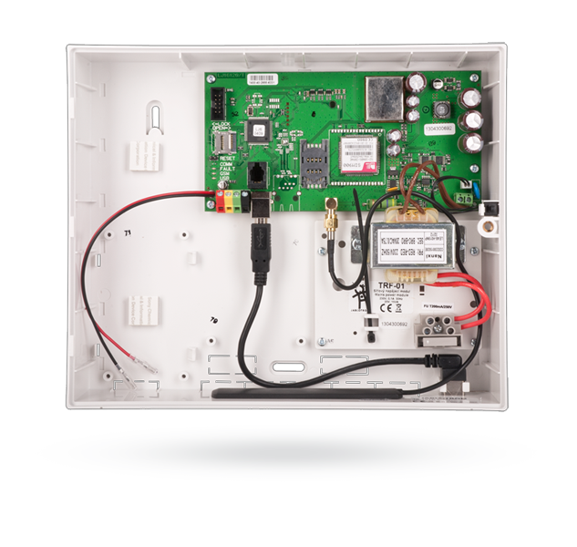 Painel de controlo com comunicador GSM/GPRS integrado