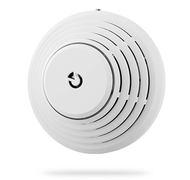 Wireless combined smoke and heat detector with built-in siren